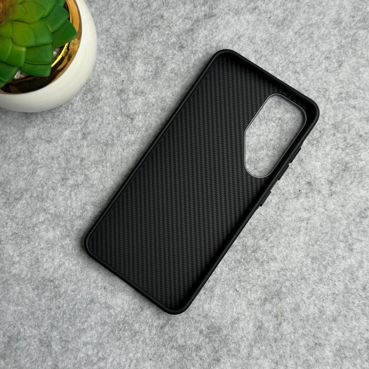 Samsung Galaxy S25 Carbon Fiber Design Case