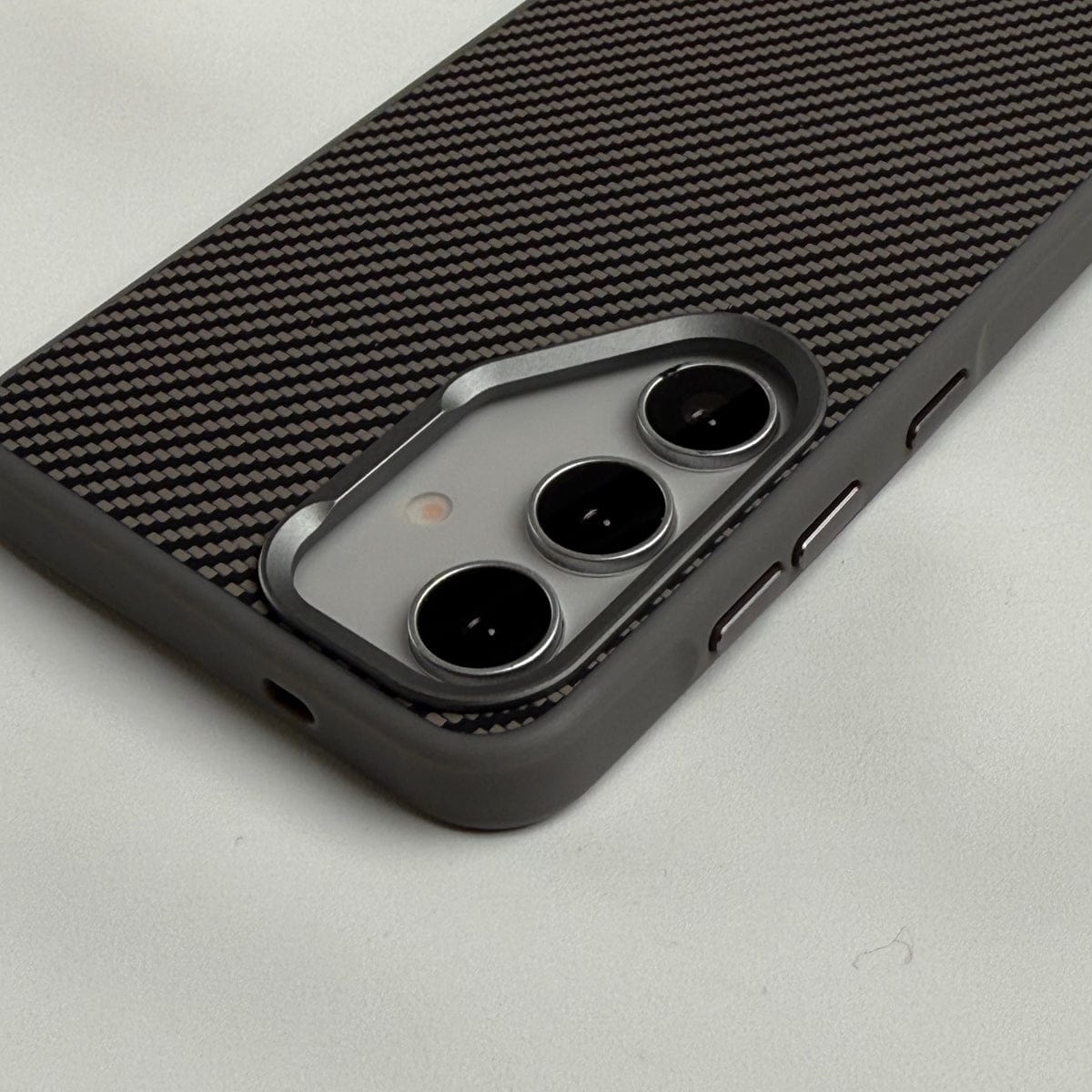 Samsung Galaxy S24 Carbon Fiber Design Metal camera Bump Case
