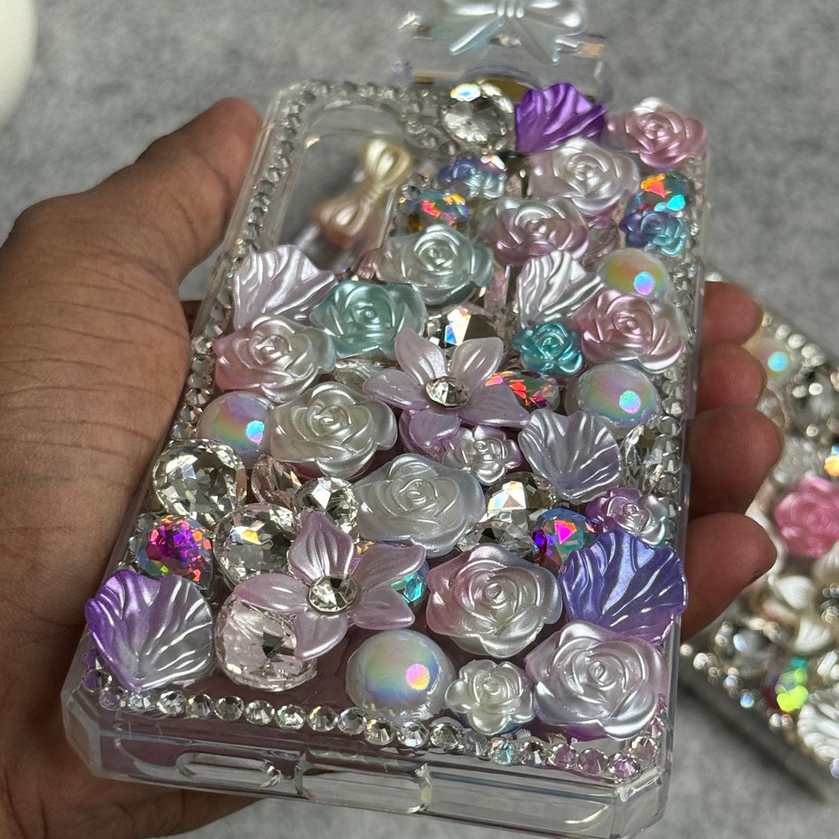 Samsung Galaxy S25 Perfume Rhinestone Diamond Design Sling Girly Cover