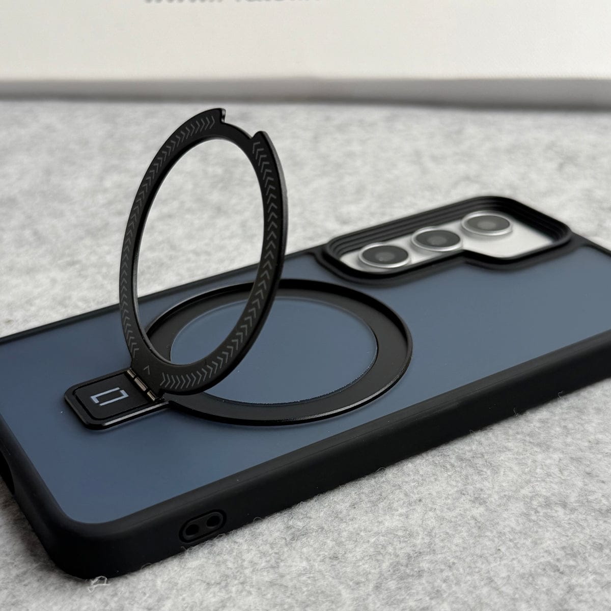 Samsung Galaxy S24 Smoke Frosted Case With Metal Stand