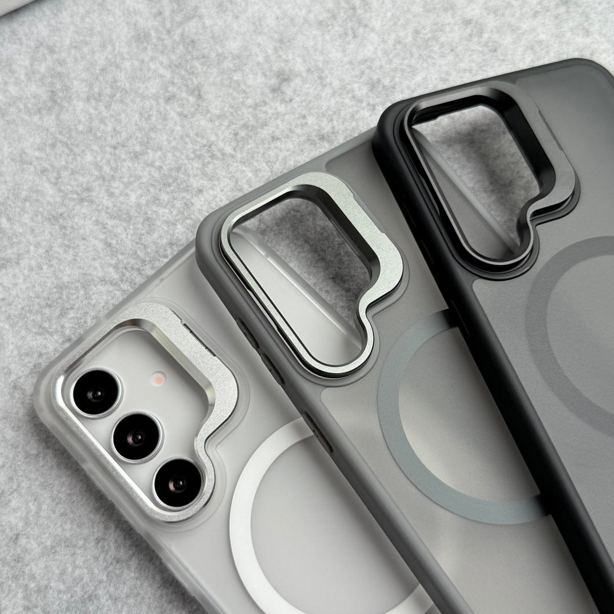 Samsung Galaxy S24 Smoke MagSafe Cover With Metal Camera Bump Kick Stand