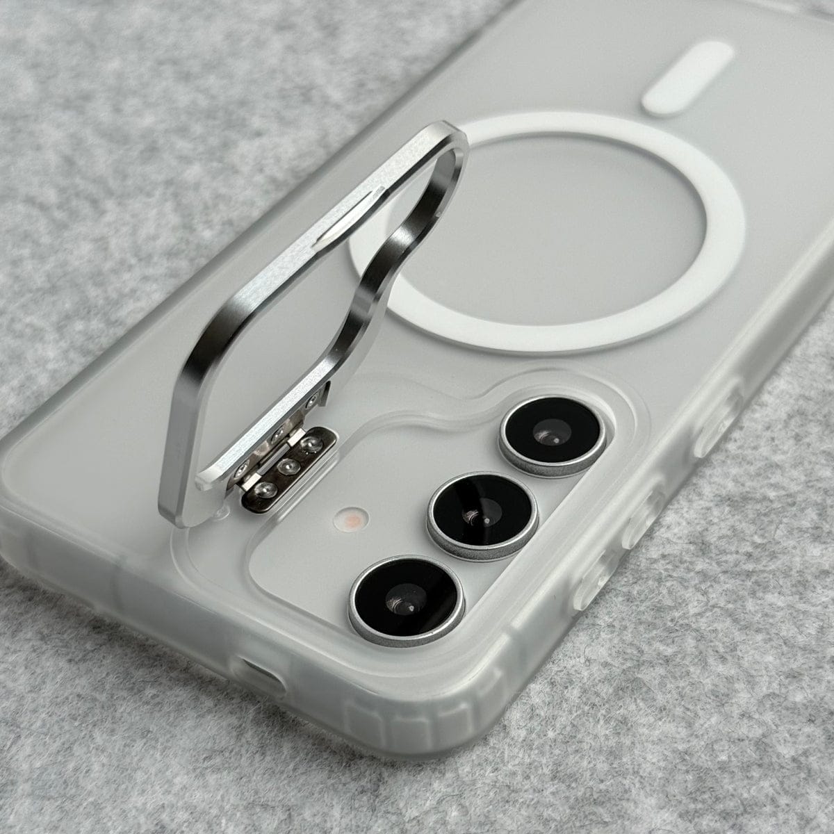 Samsung Galaxy S24 Smoke MagSafe Cover With Metal Camera Bump Kick Stand