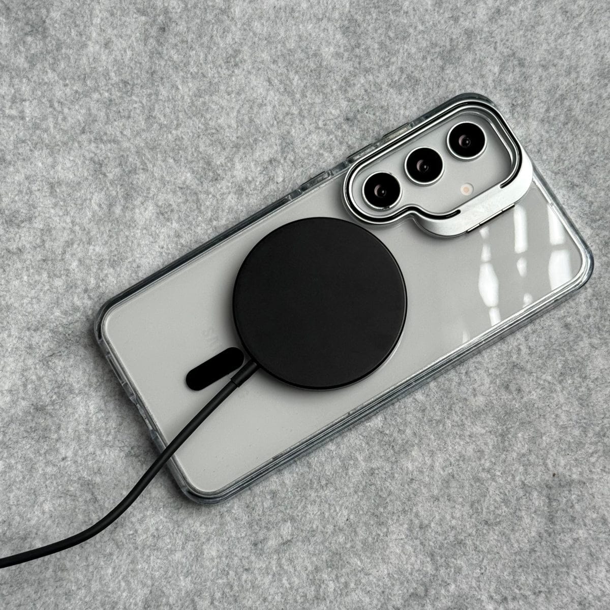 Samsung Galaxy S24 Transparent MagSafe Cover With Metal Camera Bump Kick Stand