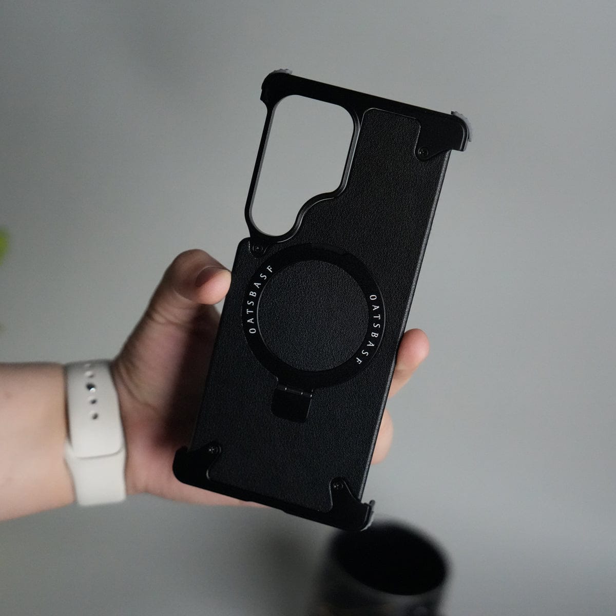 Galaxy S26 Ultra Leather Frameless Metal Kickstand Case