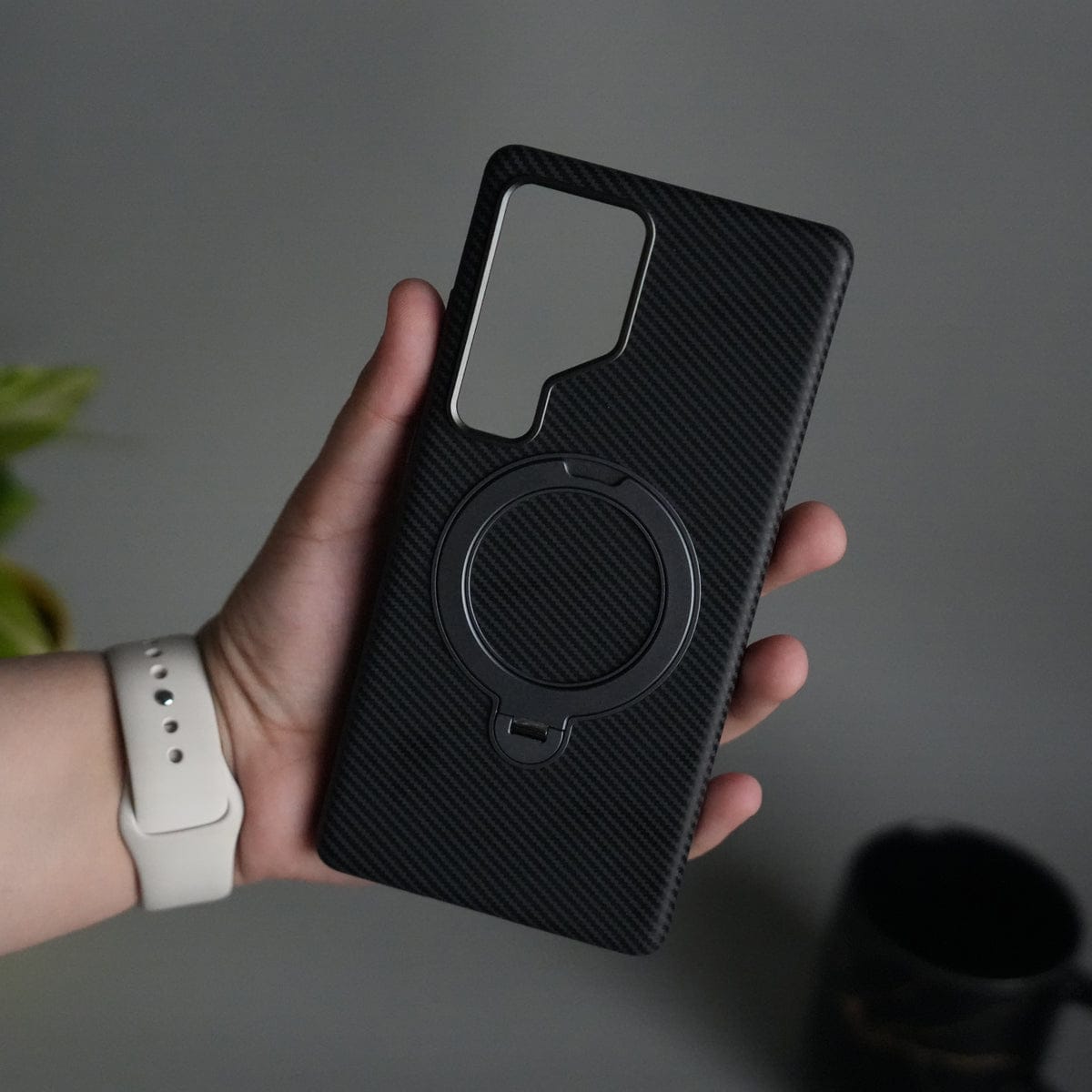 Galaxy S24 Ultra Carbon Fiber Texture Case with Metal Camera Frame & Rotating Ring Stand
