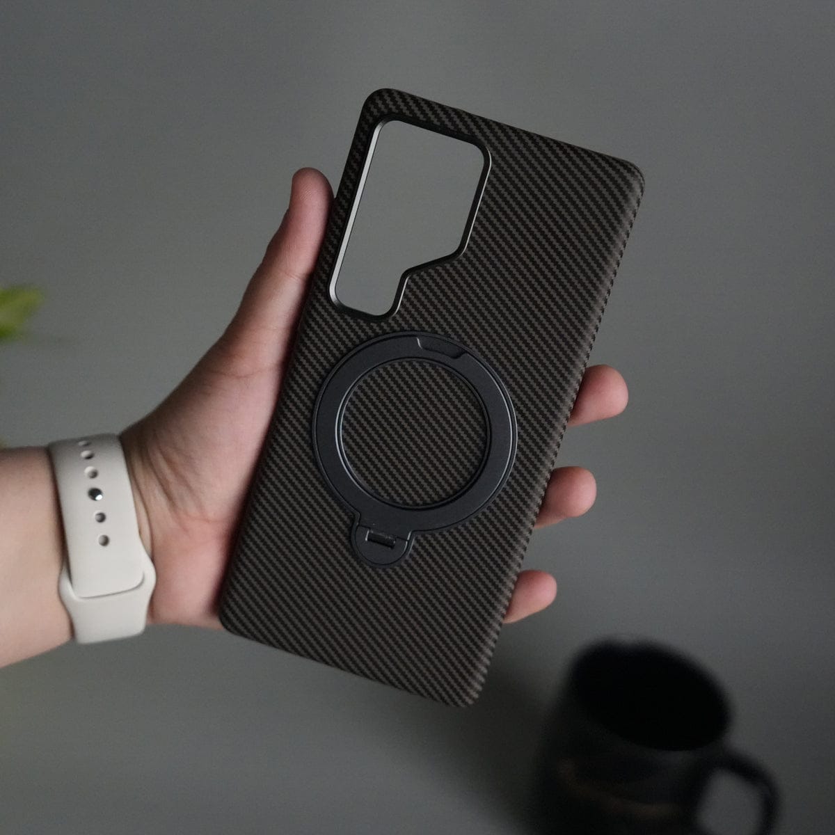 Galaxy S24 Ultra Carbon Fiber Texture Case with Metal Camera Frame & Rotating Ring Stand