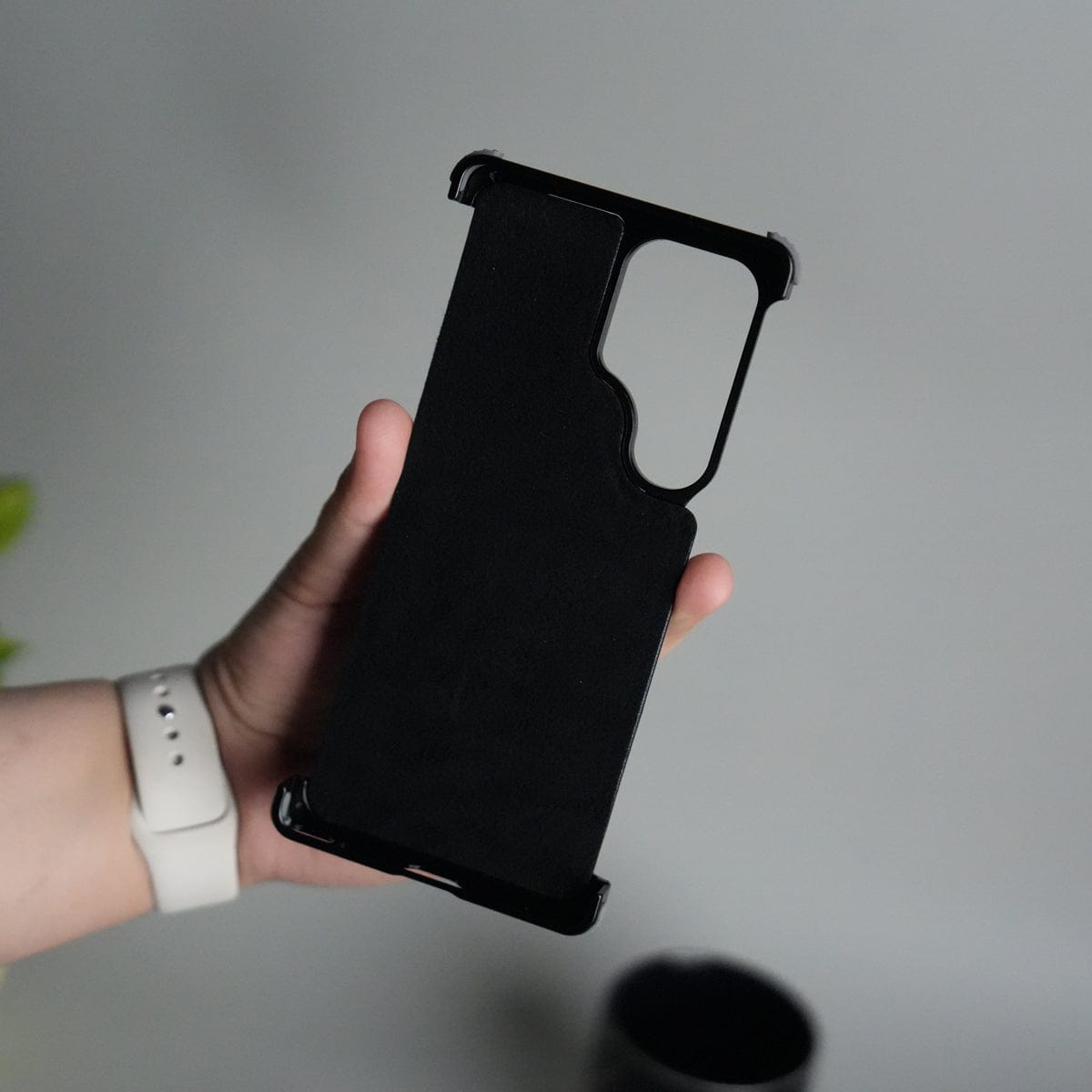 Galaxy S26 Ultra Leather Frameless Metal Kickstand Case