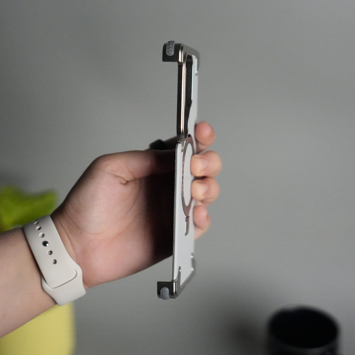 Galaxy S26 Ultra Leather Frameless Metal Kickstand Case