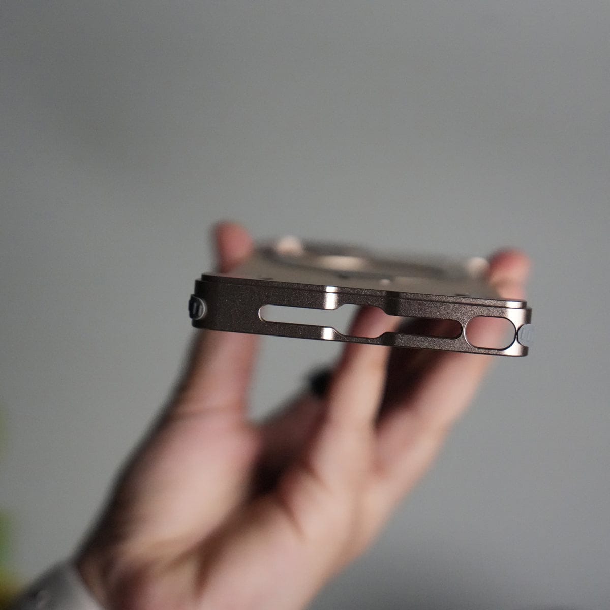 Galaxy S26 Ultra Leather Frameless Metal Kickstand Case