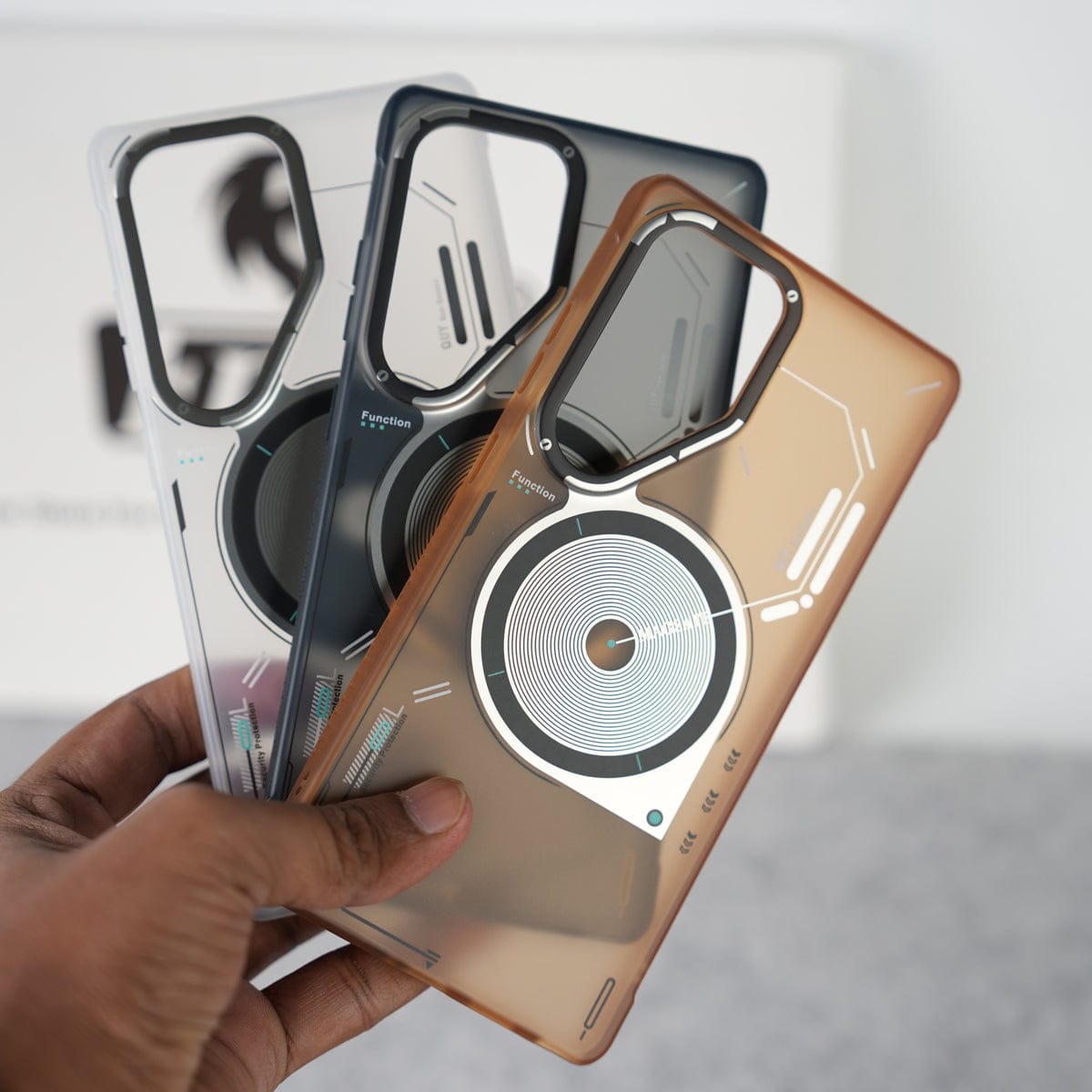 Galaxy S25 Ultra Magsafe Matte Futuristic Design Magnetic MagSafe Charging Case