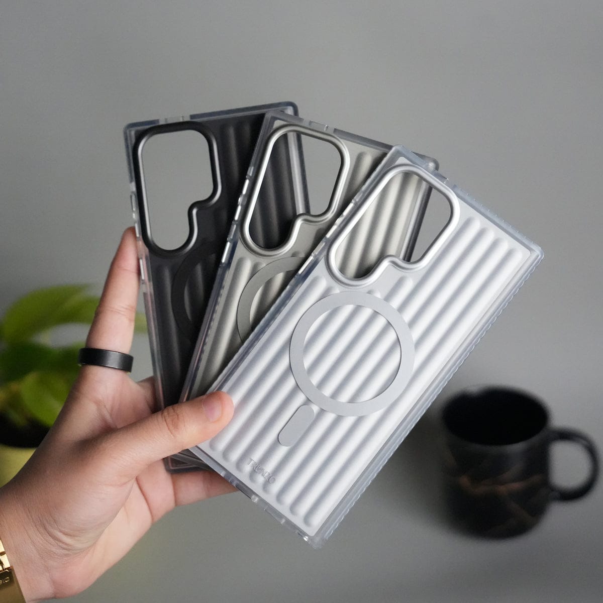 Galaxy S25 Ultra MagSafe Suitcase Design Cover | Shockproof Ribbed Back Cover