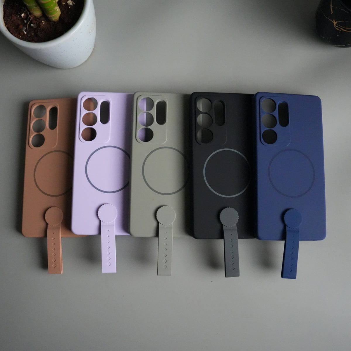 Galaxy S25 Ultra Silicone Case | Magnetic Ring | Silicone Grip Strap Cover