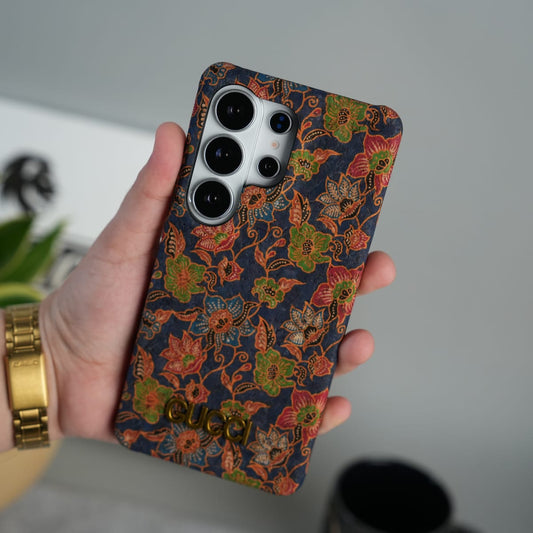 Galaxy S25 Ultra Vintage Batik Art Protective Case