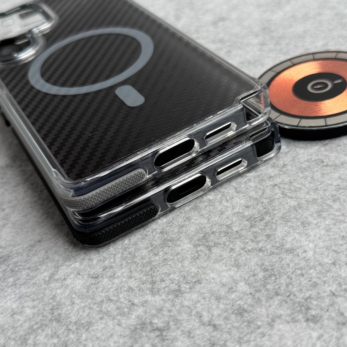 Samsung Galaxy S24 Ultra Carbon Texture Transparent Metal Camera Ring MagSafe Cover