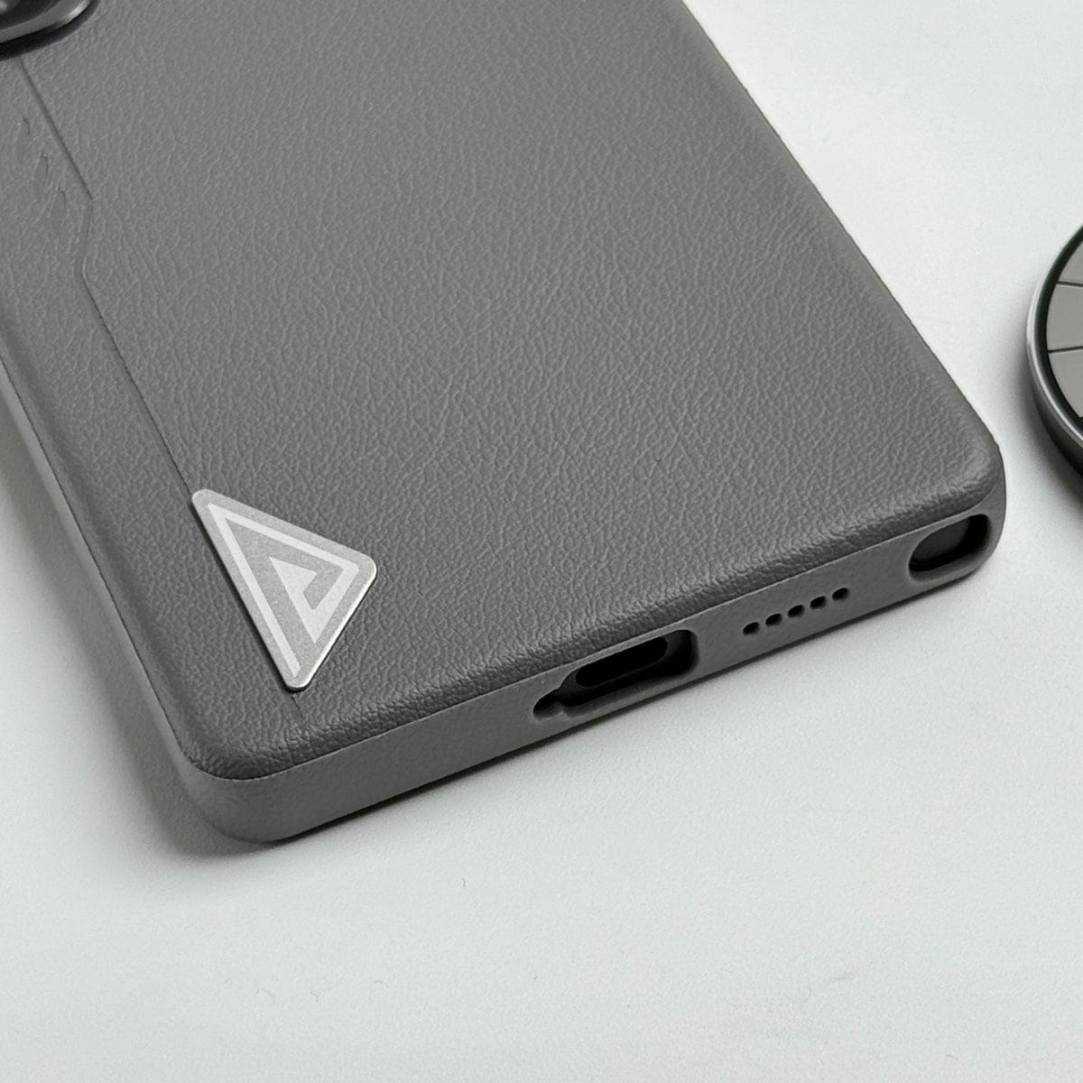 Samsung Galaxy S25 Ultra Leather Texture MagSafe PVC NUIU Case With Metal Camera Bump