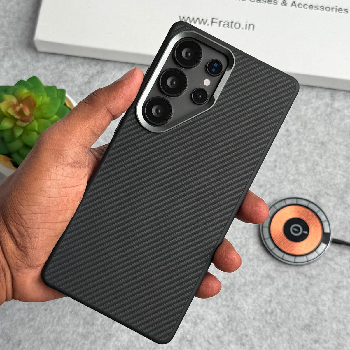 Samsung Galaxy S25 Ultra Metal Camera Ring Carbon Fiber Design MagSafe Cover