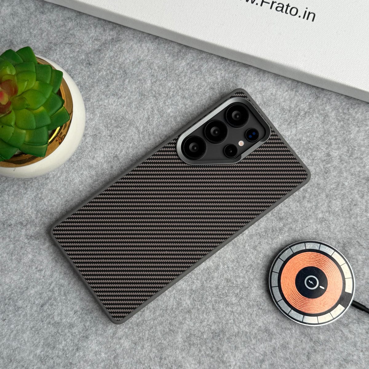 Samsung Galaxy S25 Ultra Metal Camera Ring Carbon Fiber Design MagSafe Cover