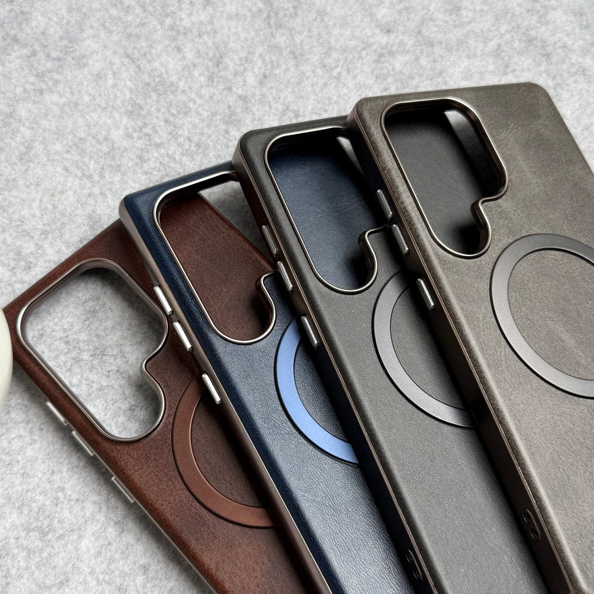 Samsung Galaxy S24 Ultra Metallic Textured Leather MagSafe Ring Case Cover