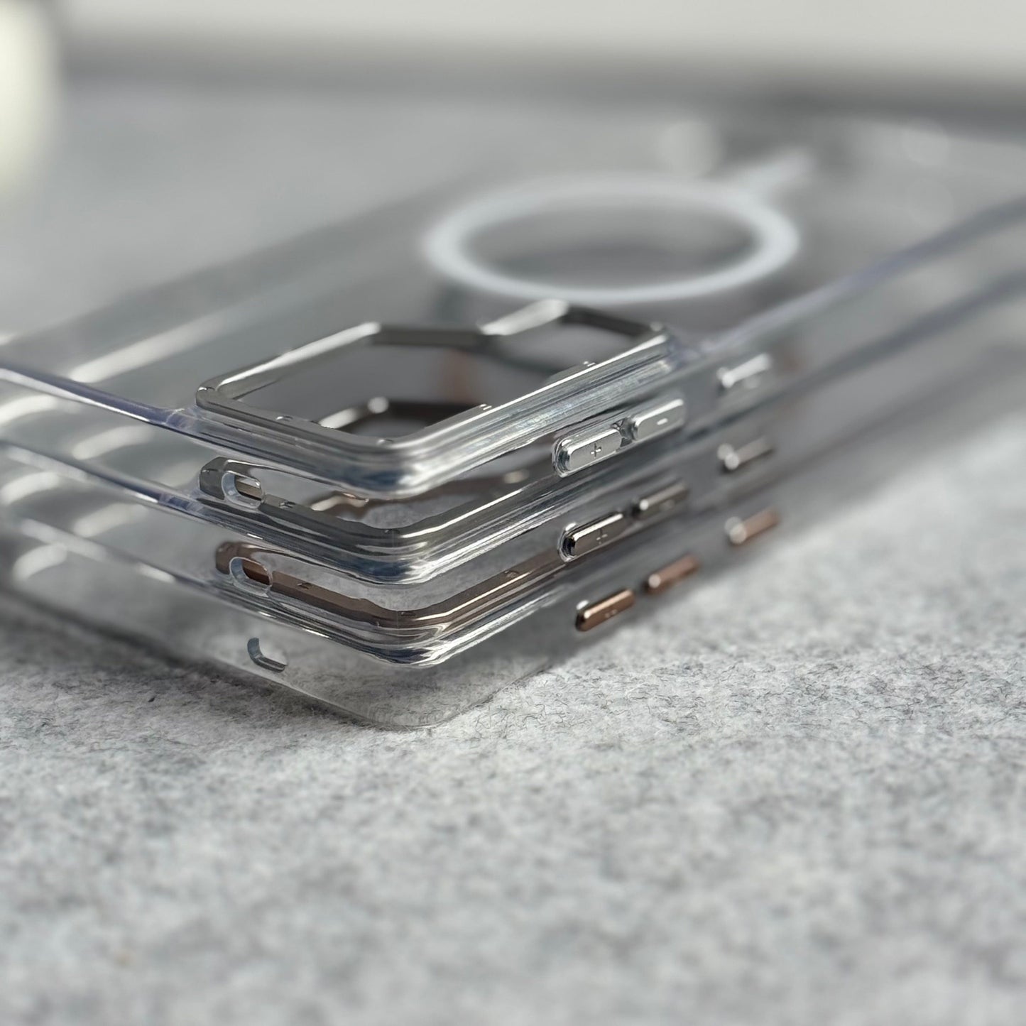 Samsung Galaxy Ultra Series Transparent MagSafe Cover With Metal Camera Bump
