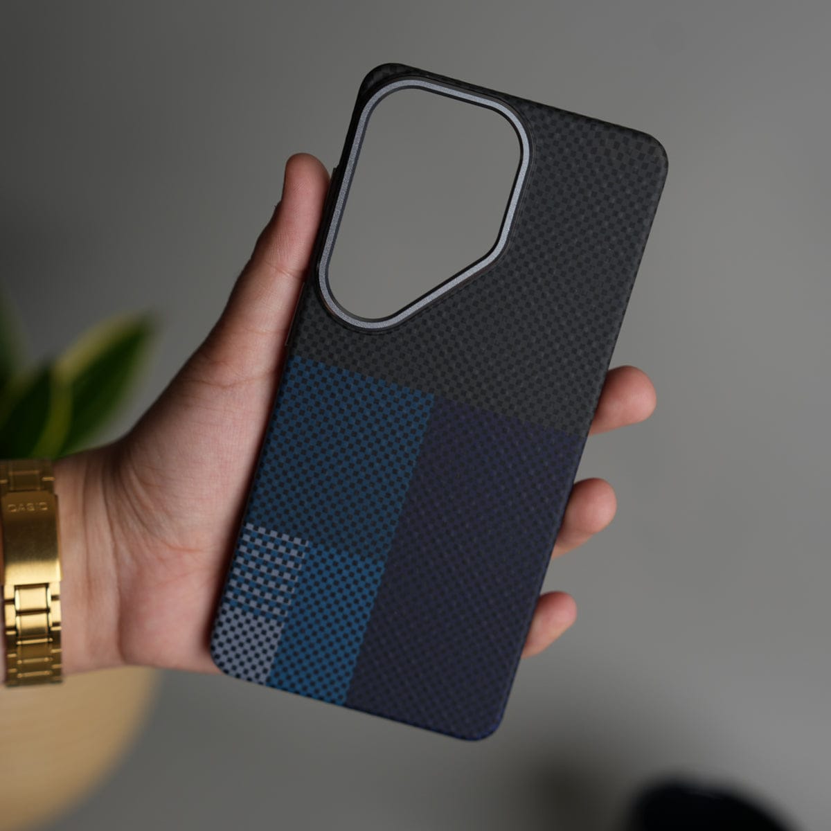 Galaxy S24 Ultra Carbon Fiber Texture Design Hard Pc MagSafe Case Cover BlueMix Design