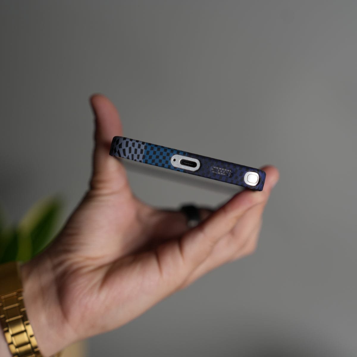Galaxy S25 Ultra Carbon Fiber Texture Design Hard Pc MagSafe Case Cover BlueMix Design