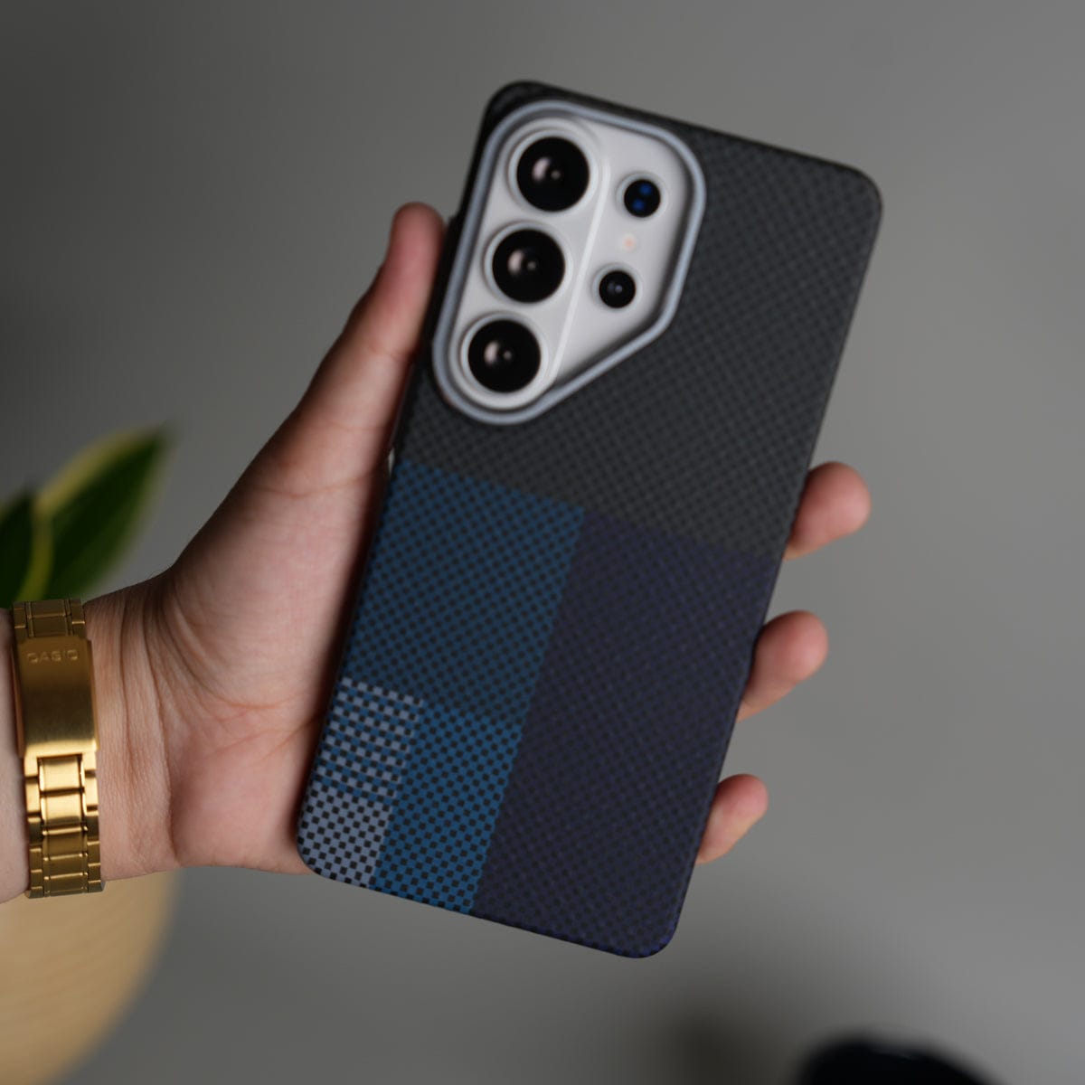 Galaxy S25 Ultra Carbon Fiber Texture Design Hard Pc MagSafe Case Cover BlueMix Design