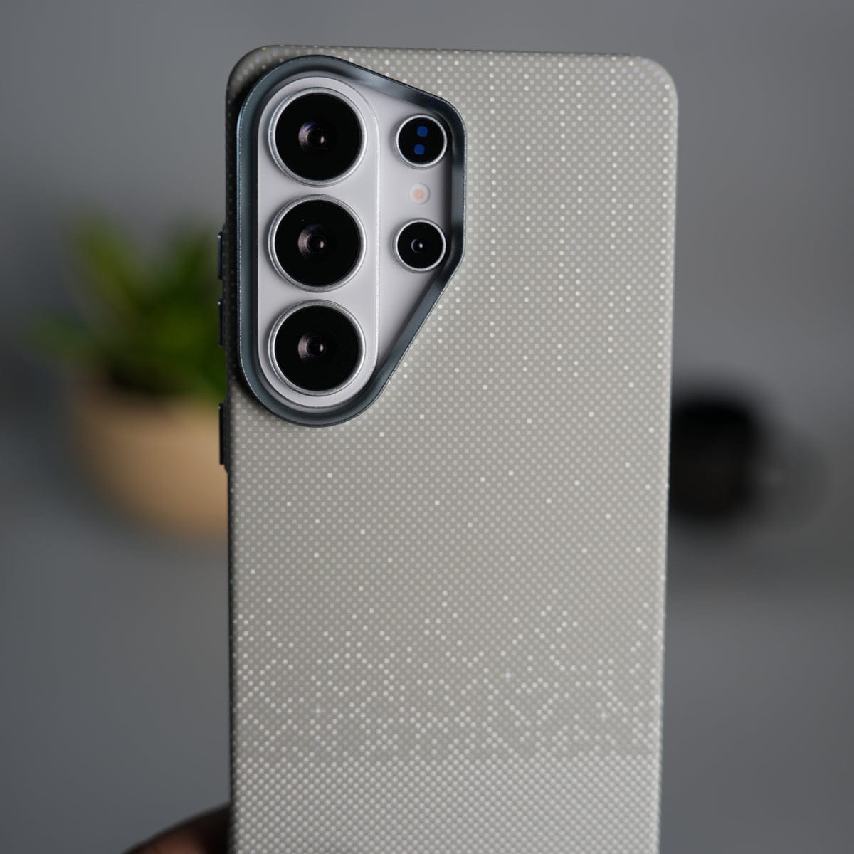Galaxy S26 Ultra Carbon Fiber Texture Design Hard Pc MagSafe Case Cover GrayDots Design