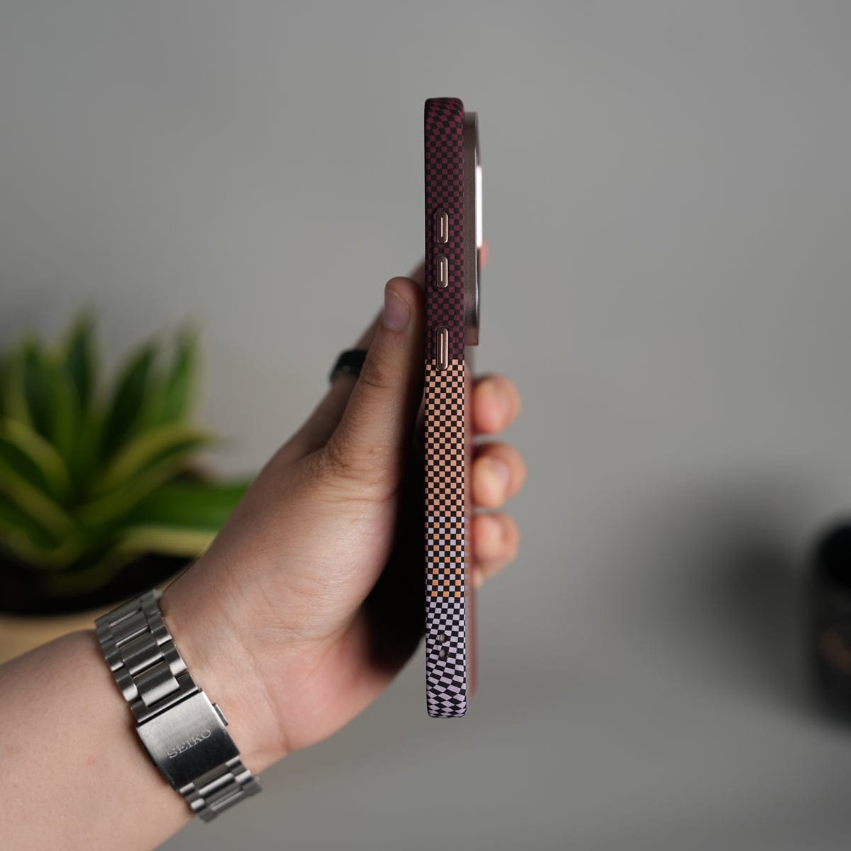 Galaxy S25 Ultra Carbon Fiber Texture Design Hard Pc MagSafe Case Cover MaroonTop Design