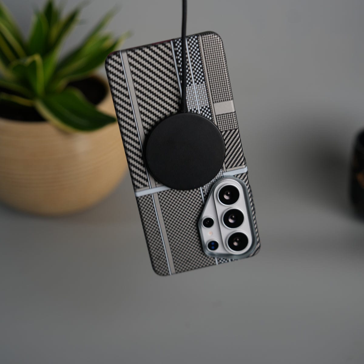 Galaxy S26 Ultra Carbon Fiber Texture Design Hard Pc MagSafe Case Cover SilverMixLine Design