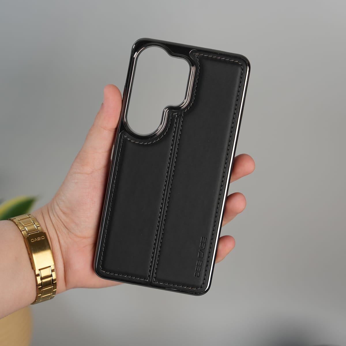 Galaxy S24 Ultra Leather Case | Classic Sude Chrome Middle Stitched Back Cover