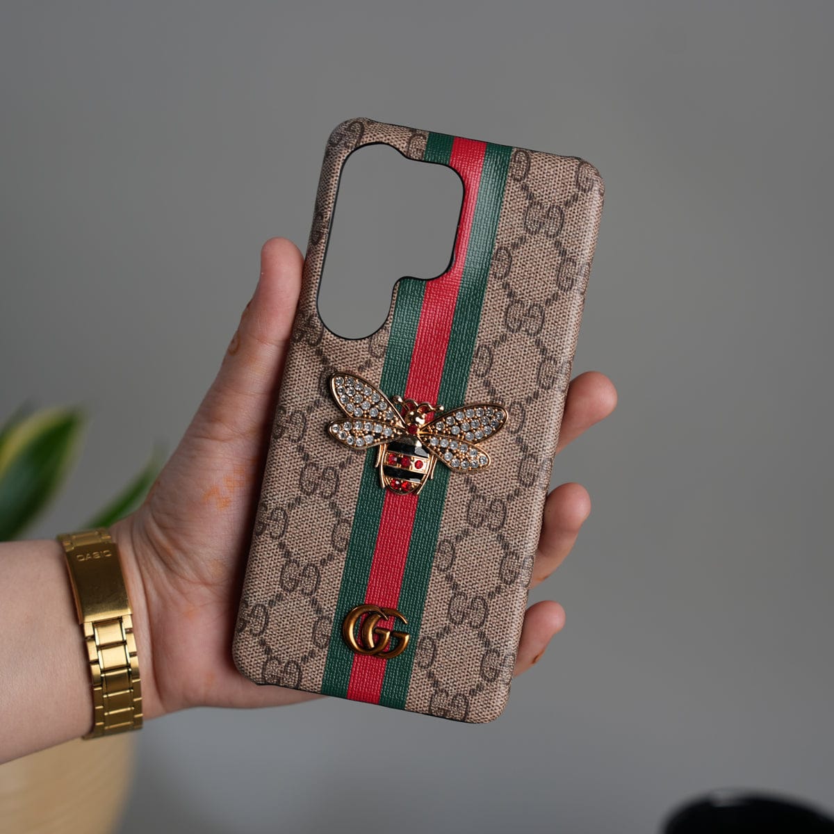 Galaxy S26 Ultra Luxury 3D BEE Stripe Design Case Cover