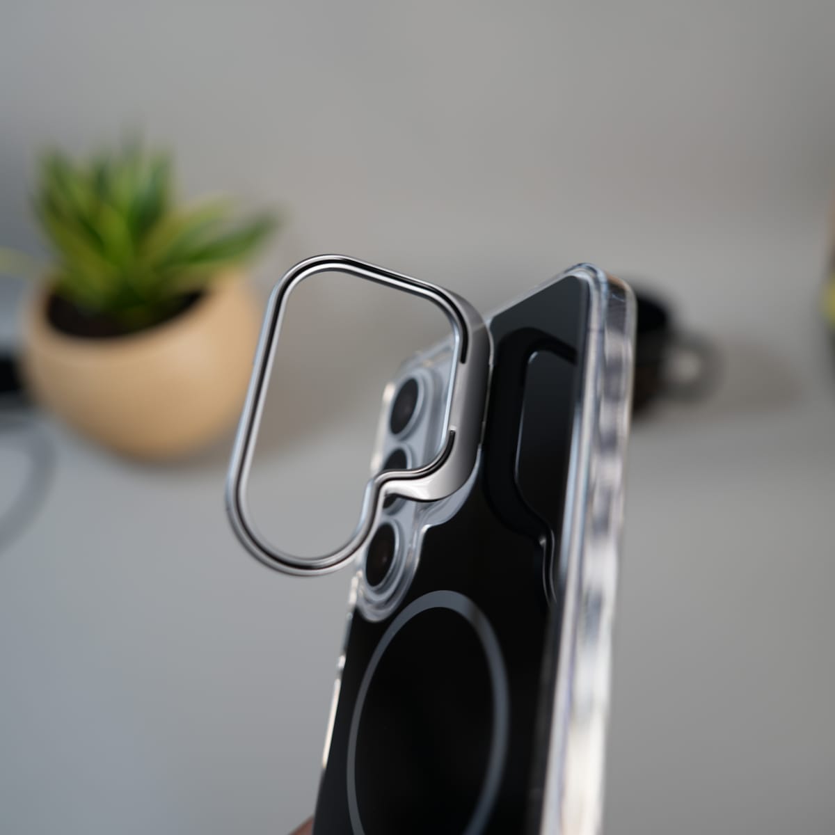 Galaxy S26 Ultra Metal Camera Bump Kick Stand MagSafe Cover | BLACK