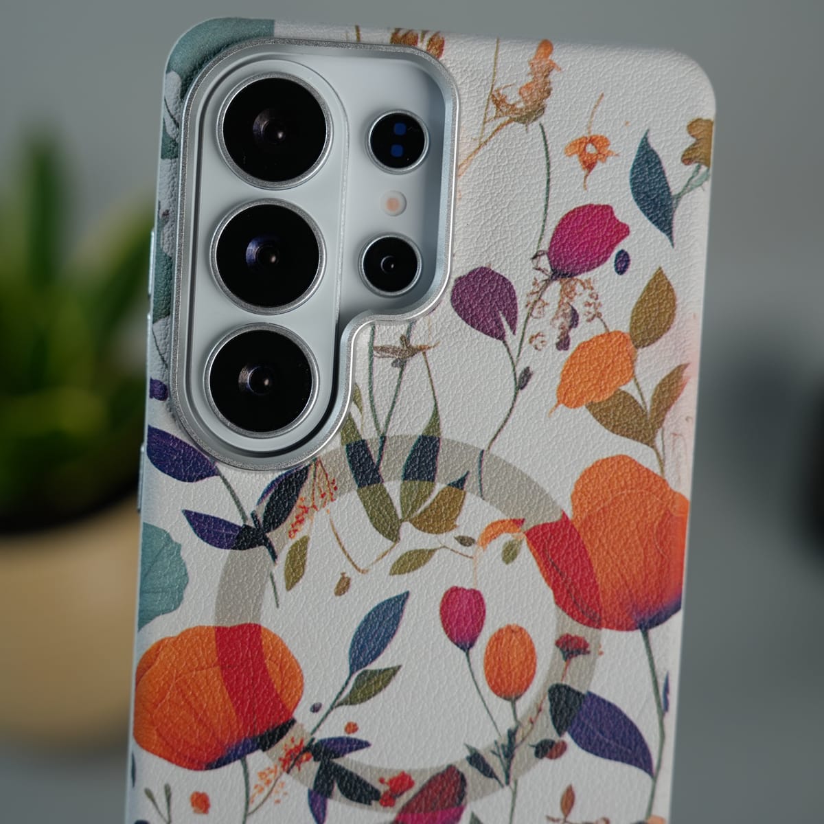 Galaxy S24 Ultra Premium Floral Leather MagSafe Case Back Cover