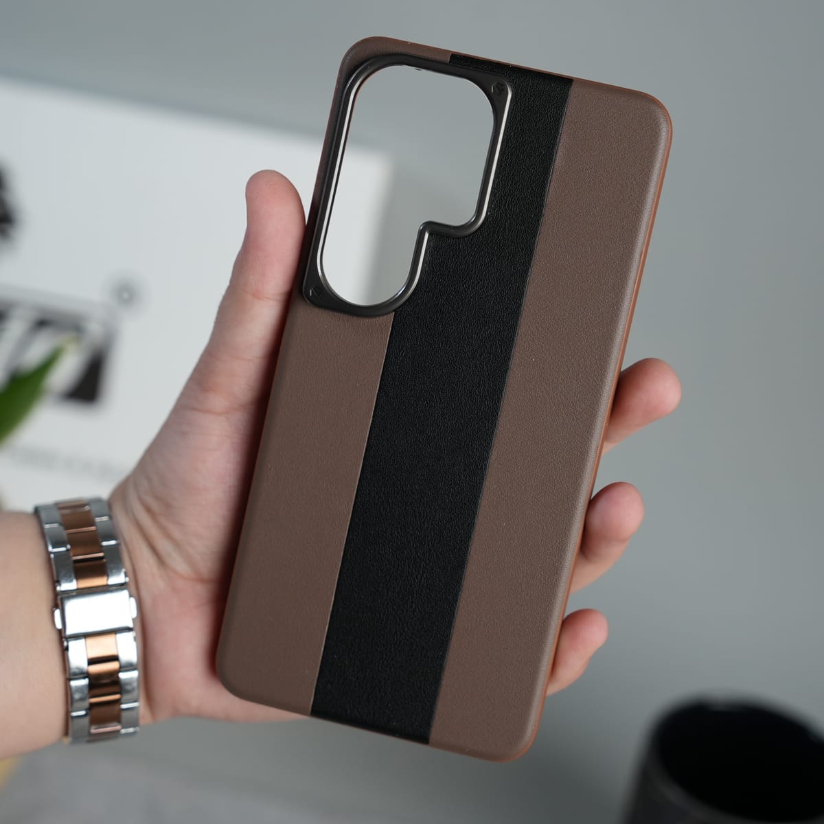 Galaxy S26 Ultra Premium Leather Stripe Case Cover