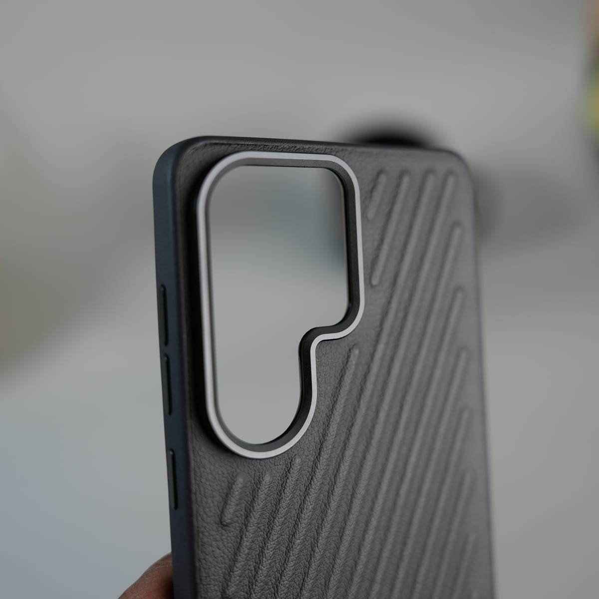 Galaxy S25 Ultra Textured Line Grip Case | Anti-Slip Matte Back Shockproof Slim Cover