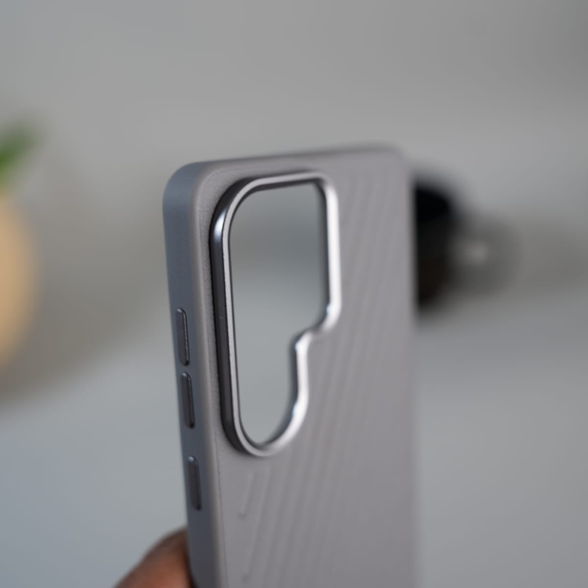 Galaxy S24 Ultra Textured Line Grip Case | Anti-Slip Matte Back Shockproof Slim Cover