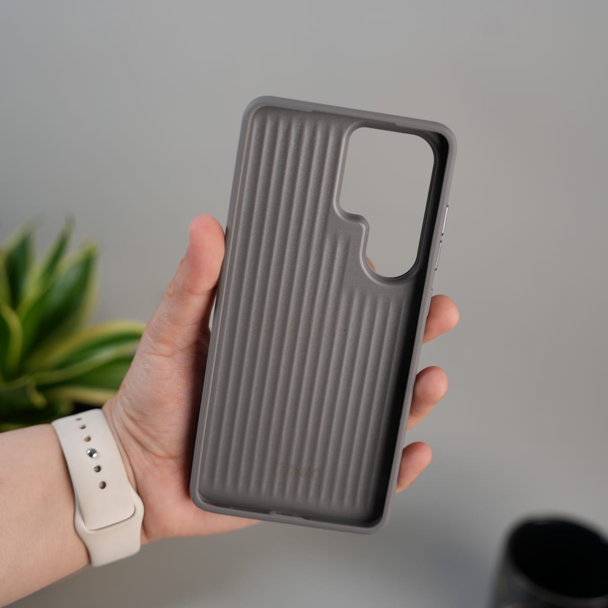 Galaxy S25 Ultra Textured Line Grip Case | Anti-Slip Matte Back Shockproof Slim Cover