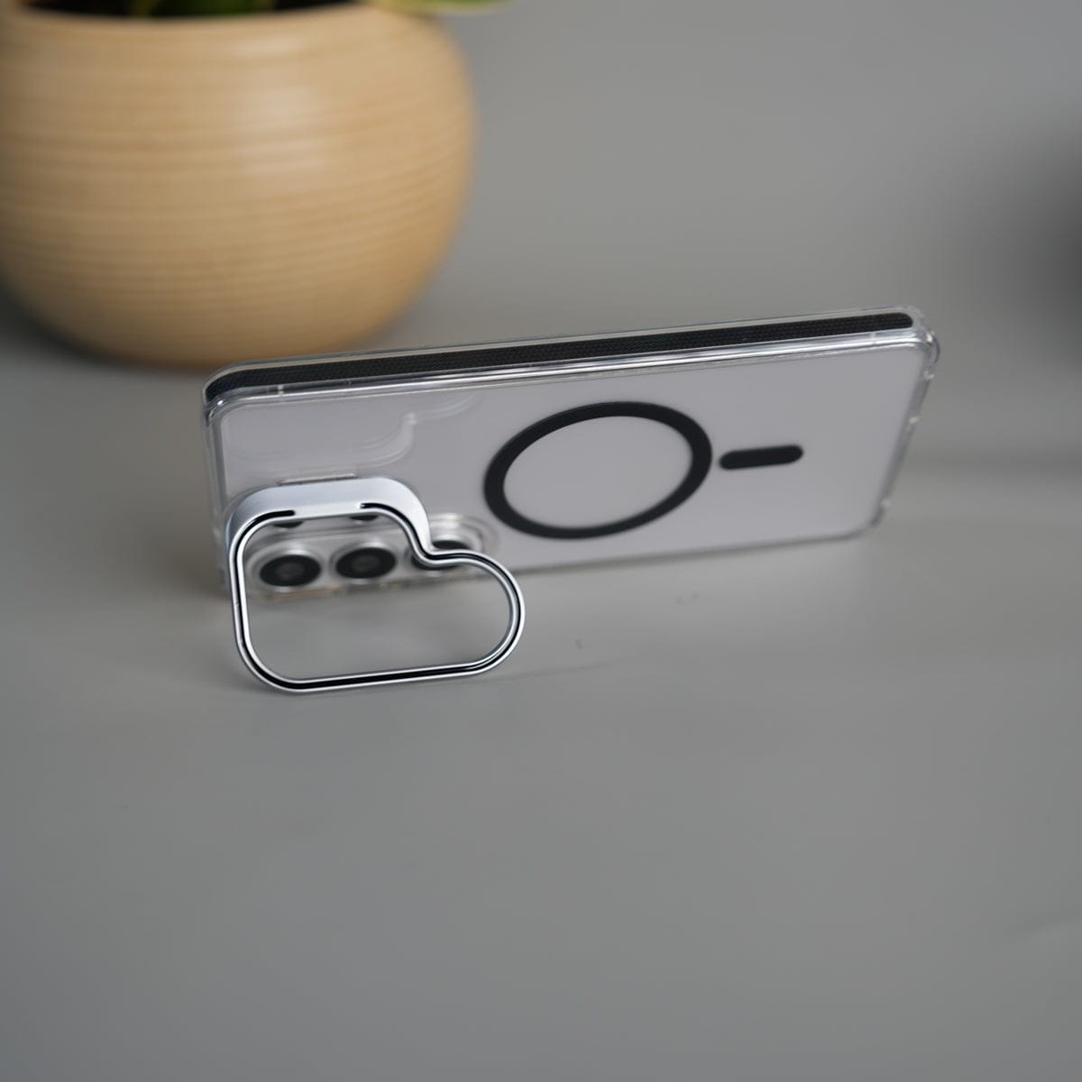 Galaxy S26 Ultra Transparent MagSafe Cover With Metal Camera Bump Kick Stand