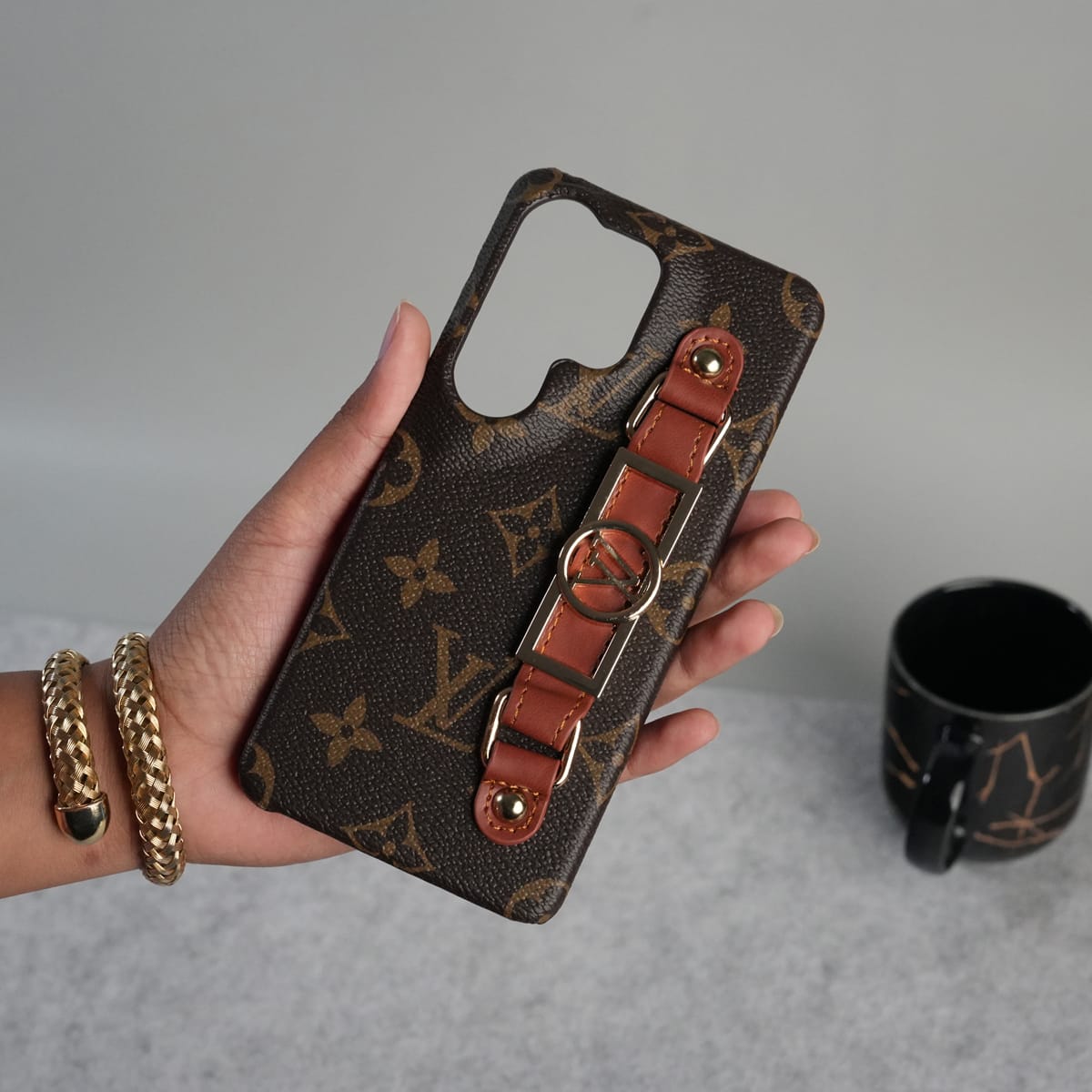 Samsung Galaxy S26 Ultra Luxury Brand Strap Holder Cover