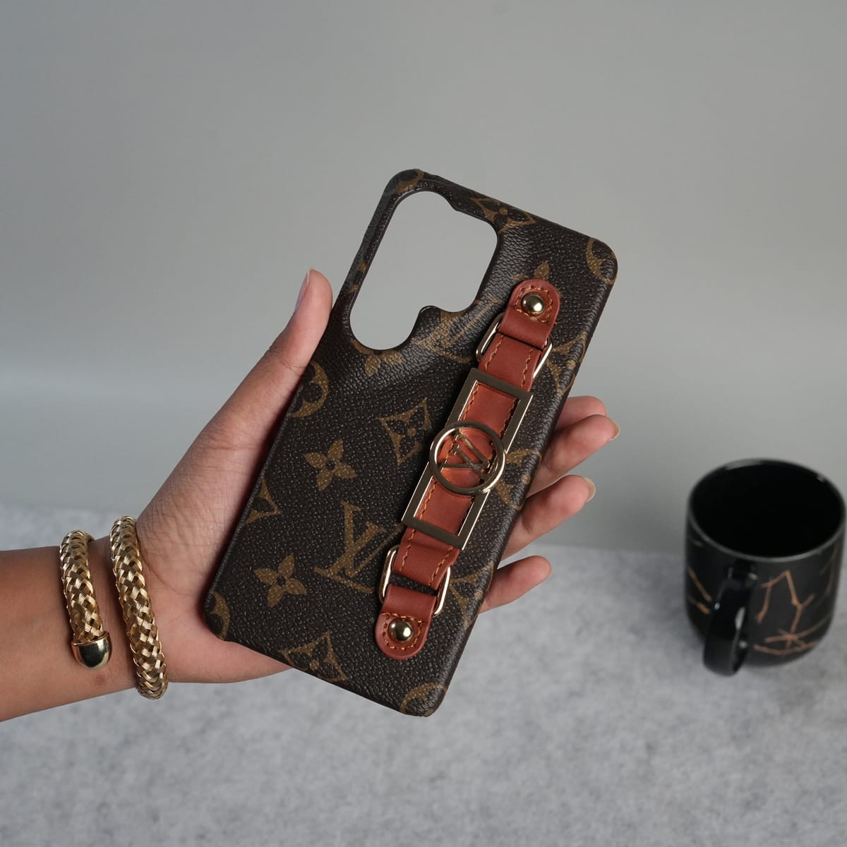 Samsung Galaxy S26 Ultra Luxury Brand Strap Holder Cover